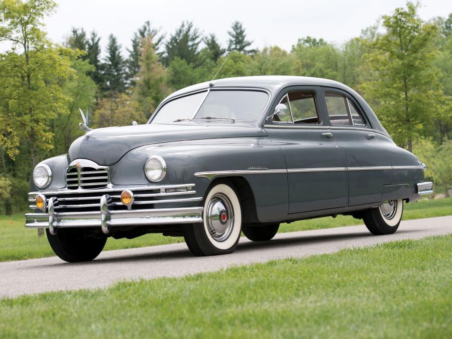  Packard Deluxe Eight Touring Sedan 1949 года  (фото 1 из 4)